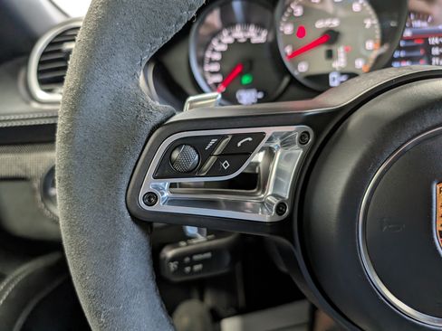 Used 2023 Porsche 718 Boxster GTS RWD image 18
