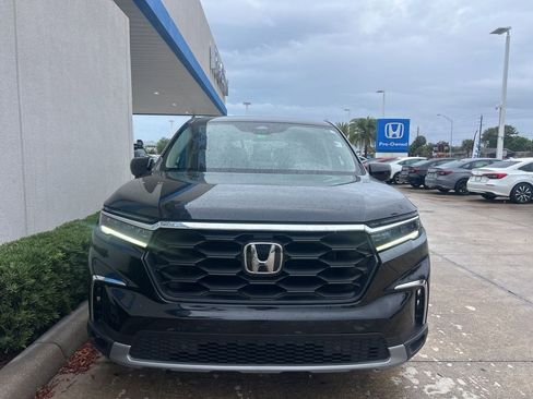 Used 2023 Honda Pilot EX-L image 2