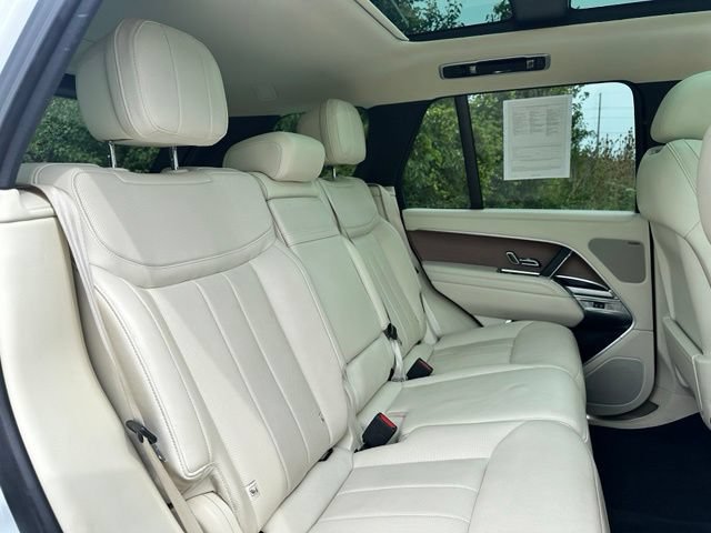 Certified 2023 Land Rover Range Rover SE AWD/4WD image 25