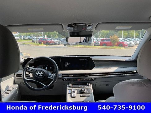 Used 2025 Hyundai Palisade SEL FWD image 47