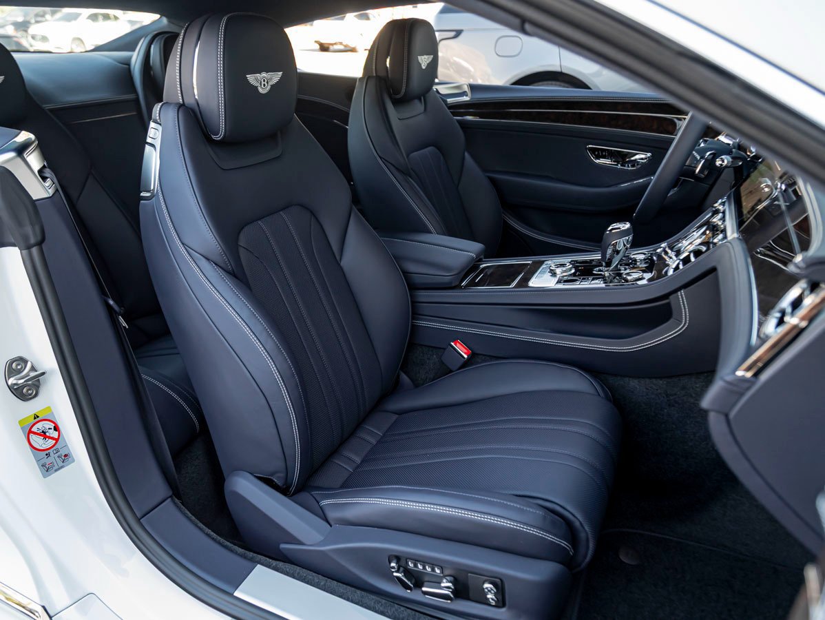 Used 2026 Bentley Continental GT AWD/4WD image 35