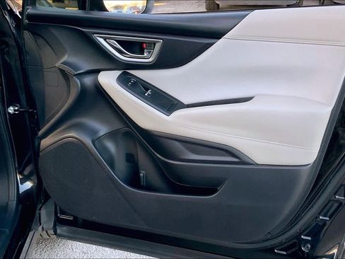 Used 2019 Subaru Forester Premium image 23