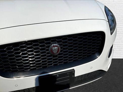 Used 2019 Jaguar E-PACE SE AWD/4WD image 26