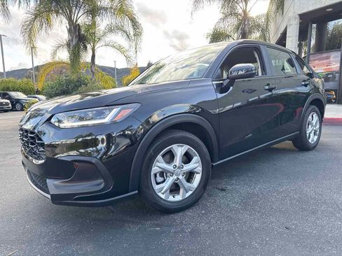 Used 2025 Honda HR-V LX image 15