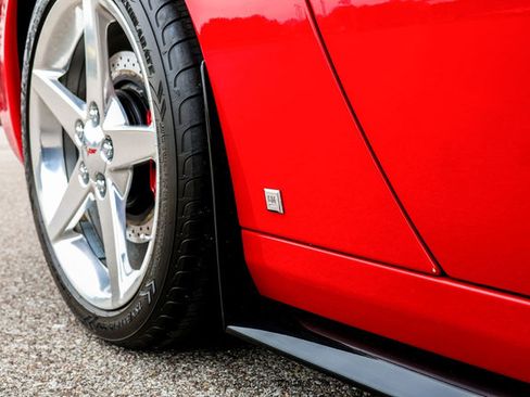 Used 2005 Chevrolet Corvette Convertible w/ Preferred Equipment Group image 64