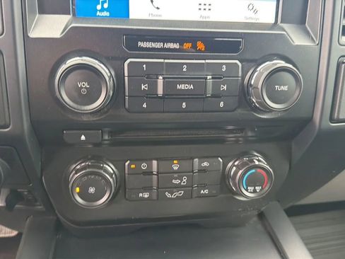 Used 2017 Ford F150 XL w/ Equipment Group 101A Mid image 23