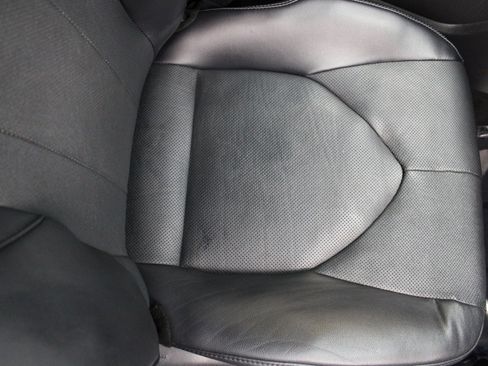 Used 2022 Toyota Highlander Limited image 29