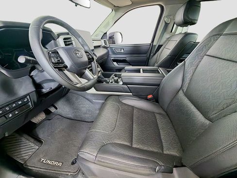 Used 2023 Toyota Tundra Limited image 22
