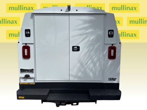 New 2026 Ford E-350 and Econoline 350 Super Duty RWD image 12