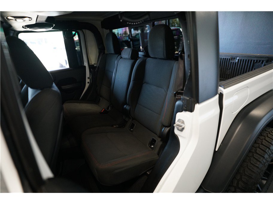 Used 2020 Jeep Gladiator Rubicon AWD/4WD image 14