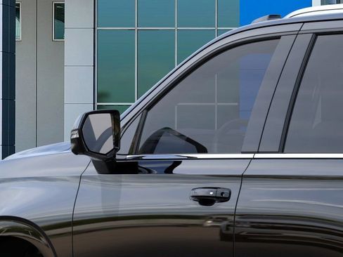 New 2026 Chevrolet Tahoe LT AWD/4WD image 12