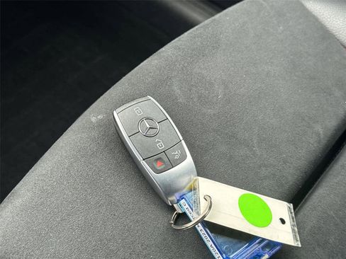 Used 2023 Mercedes-Benz GLA 250 4MATIC image 30