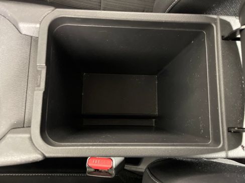 Used 2020 Nissan Sentra SV FWD image 25