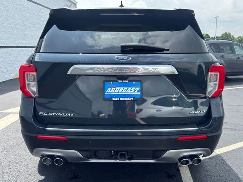 Used 2024 Ford Explorer Platinum w/ Technology Package AWD/4WD image 10