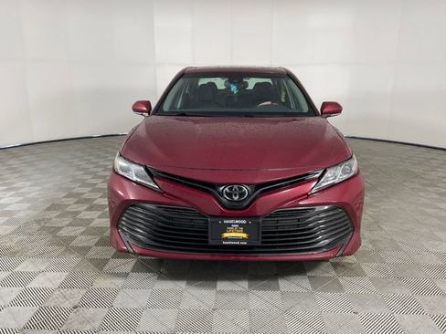 Used 2018 Toyota Camry LE w/ Moonroof Package image 18
