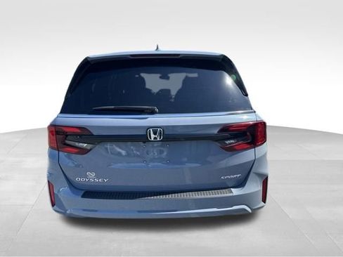 Certified 2025 Honda Odyssey Sport-L image 17