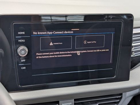 Used 2025 Volkswagen Jetta Sport FWD image 29
