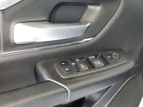 Certified 2024 RAM 1500 Big Horn RWD image 15