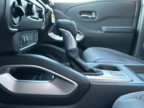 New 2026 Nissan Frontier SV w/ All-Weather Content Package image 21