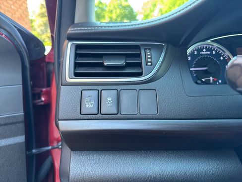 Used 2017 Toyota Camry XLE FWD image 27