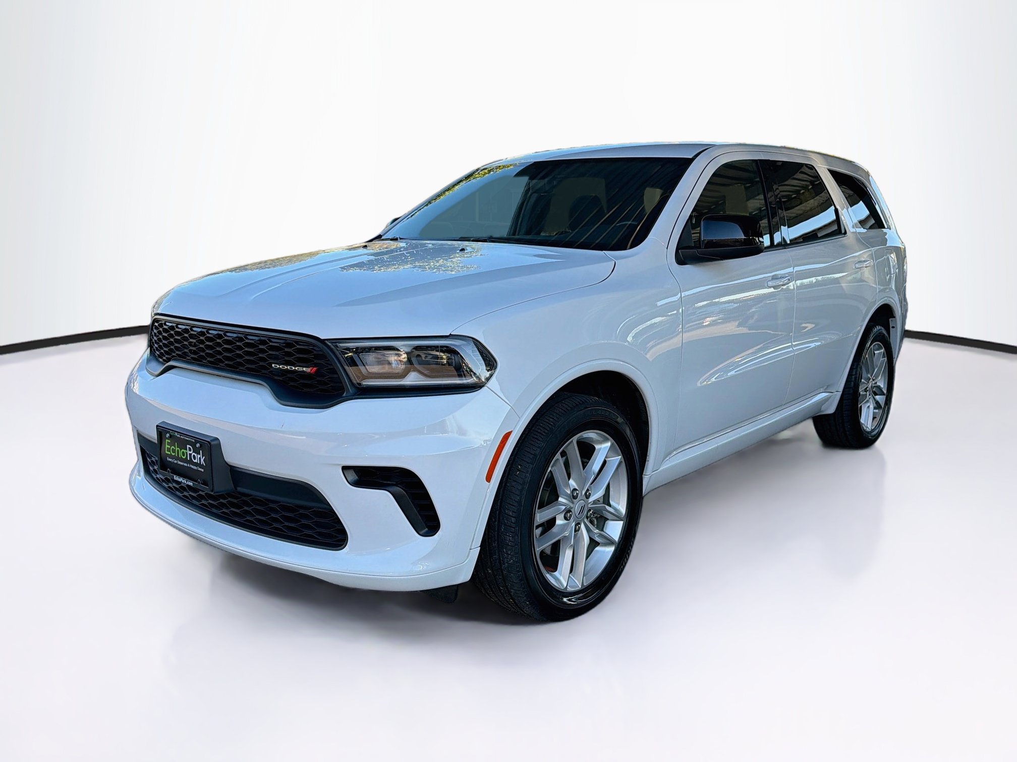 Used 2025 Dodge Durango GT AWD/4WD image 3