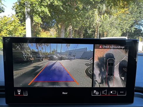 Used 2022 Audi Q5 2.0T Prestige image 26