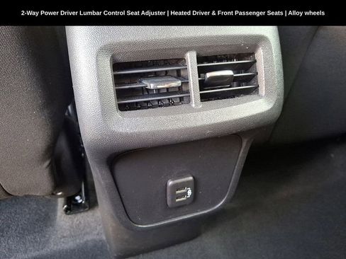 Used 2023 Chevrolet Equinox LT AWD/4WD image 11