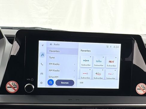 Used 2024 Toyota Prius LE image 24