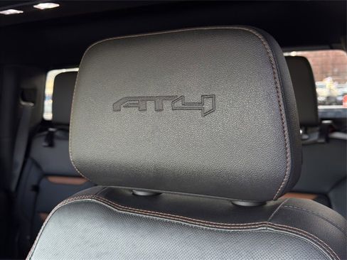 Certified 2022 GMC Sierra 2500 AT4 w/ AT4 Premium Plus Package image 26