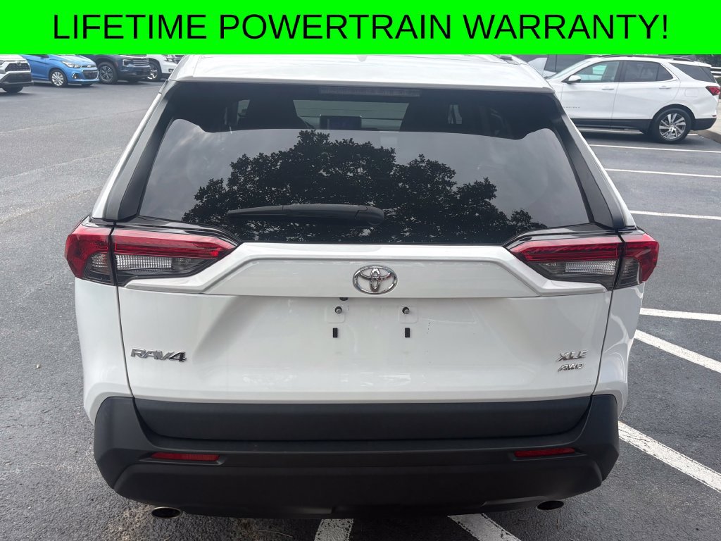 Used 2024 Toyota RAV4 XLE AWD/4WD image 14