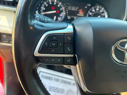 Used 2020 Toyota Highlander Limited AWD/4WD image 27