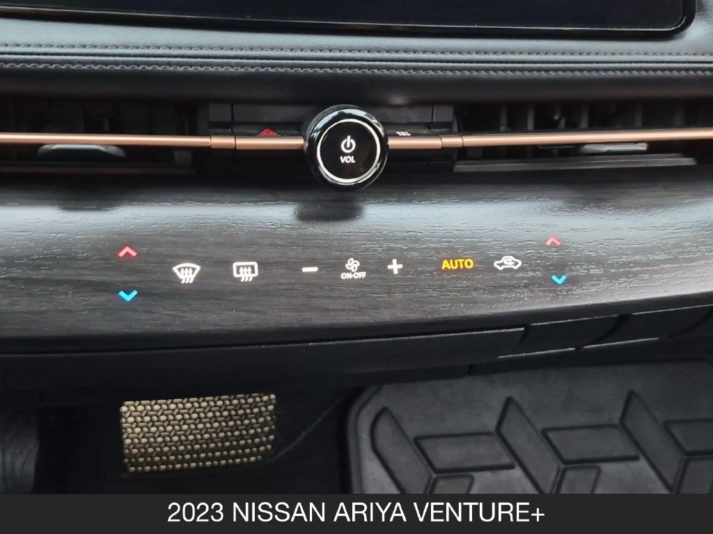 Used 2023 Nissan Ariya FWD image 23
