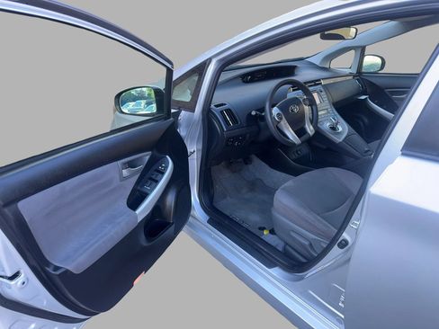 Used 2014 Toyota Prius Prime Plug-In Hybrid FWD image 12