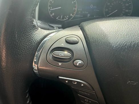 Used 2021 Nissan Murano SV AWD/4WD image 13