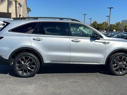 Used 2022 Kia Sorento SX Prestige image 6