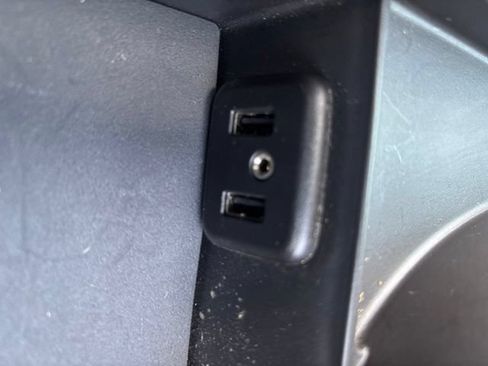Used 2018 Chevrolet Camaro ZL1 RWD image 28