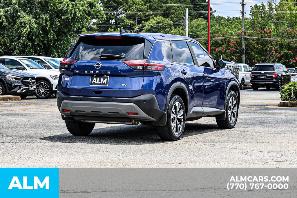 Used 2023 Nissan Rogue SV FWD image 5