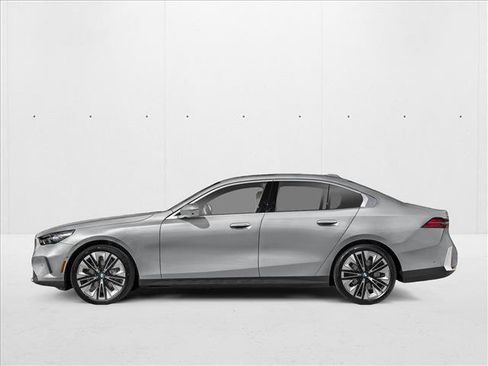 New 2026 BMW 540i xDrive image 3
