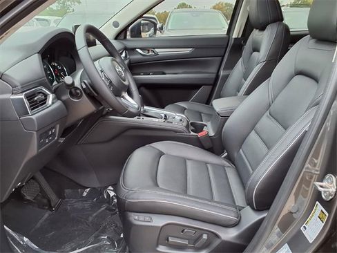 New 2025 MAZDA CX-5 AWD 2.5 S w/ Premium Plus Pkg image 12