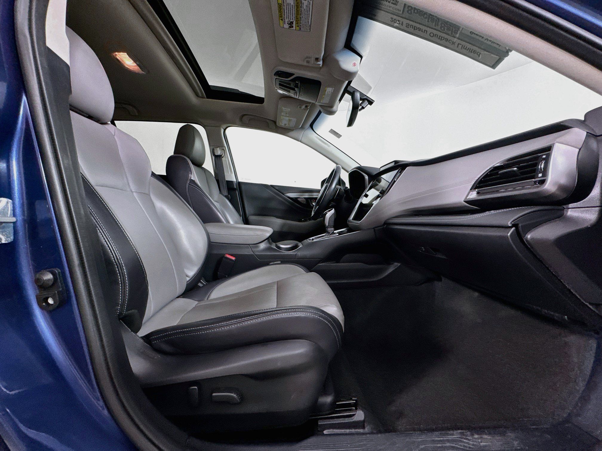 Used 2021 Subaru Outback Limited AWD/4WD image 31