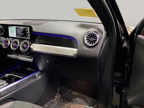 Certified 2023 Mercedes-Benz GLB 250 4MATIC image 19
