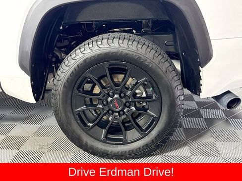 Used 2024 Toyota Tundra SR5 w/ SR5 Premium Package AWD/4WD image 4