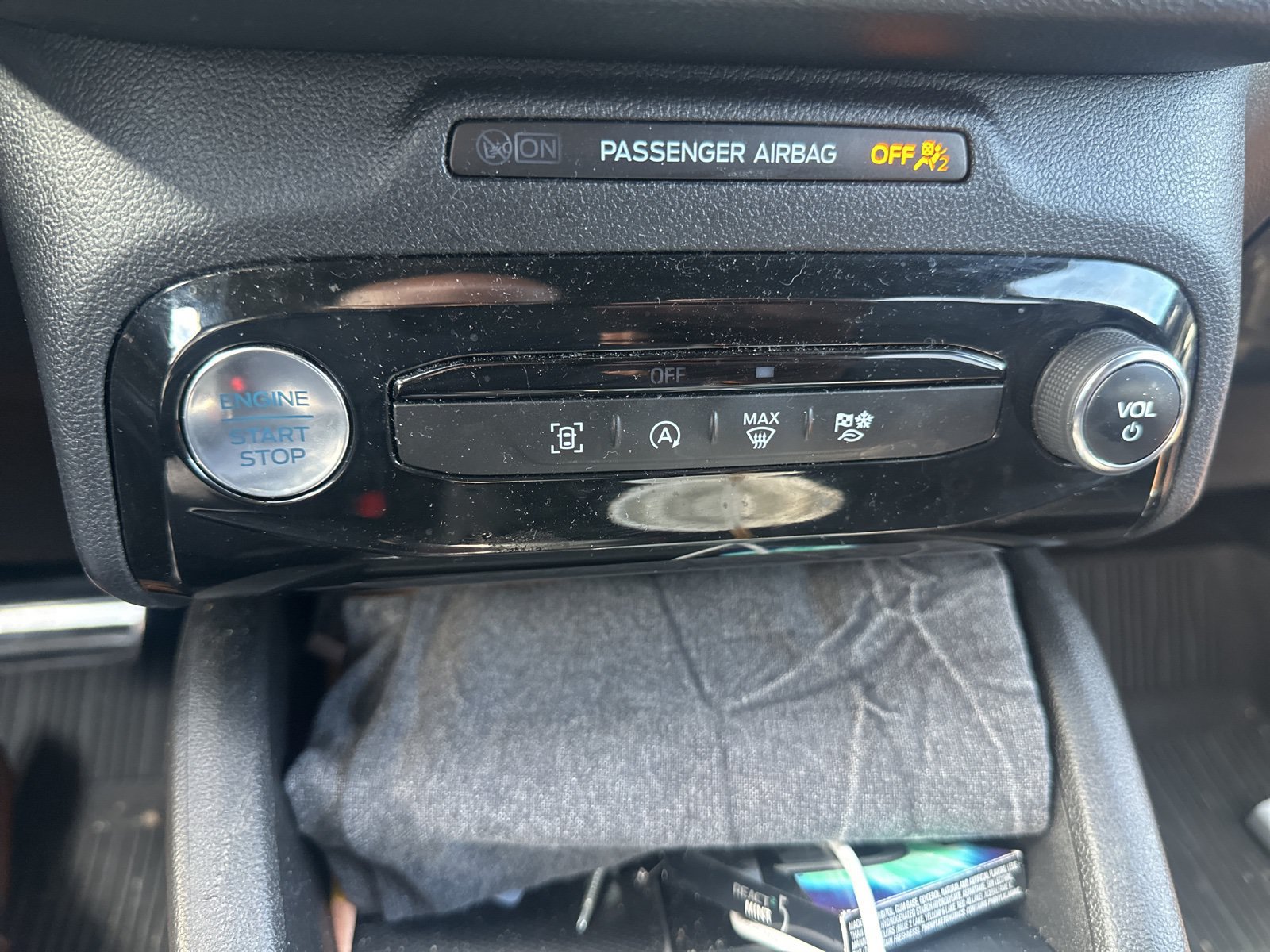 Used 2024 Ford Escape ST-Line w/ Tech Pack #1 FWD image 20