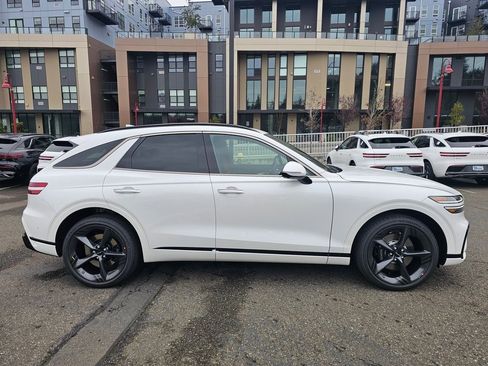 New 2026 Genesis GV70 2.5T Sport Prestige image 4