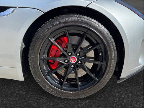 Used 2020 Jaguar F-TYPE Coupe image 13