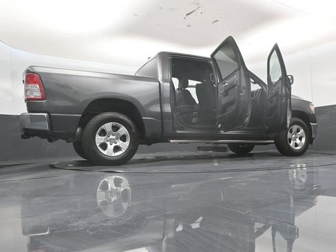 Used 2022 RAM 1500 Big Horn AWD/4WD image 61