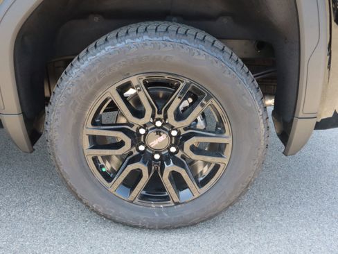 New 2025 GMC Sierra 1500 Elevation image 21