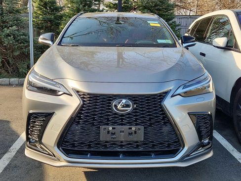 Used 2023 Lexus NX 350 F Sport image 2