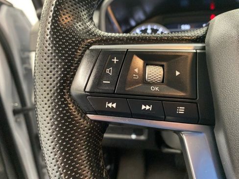 Used 2024 Mitsubishi Outlander SE image 19