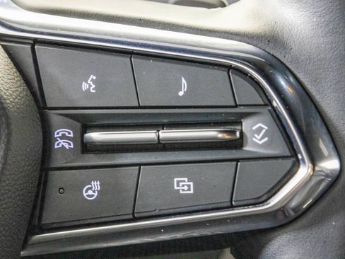 Used 2024 Chevrolet Traverse Z71 AWD/4WD image 28